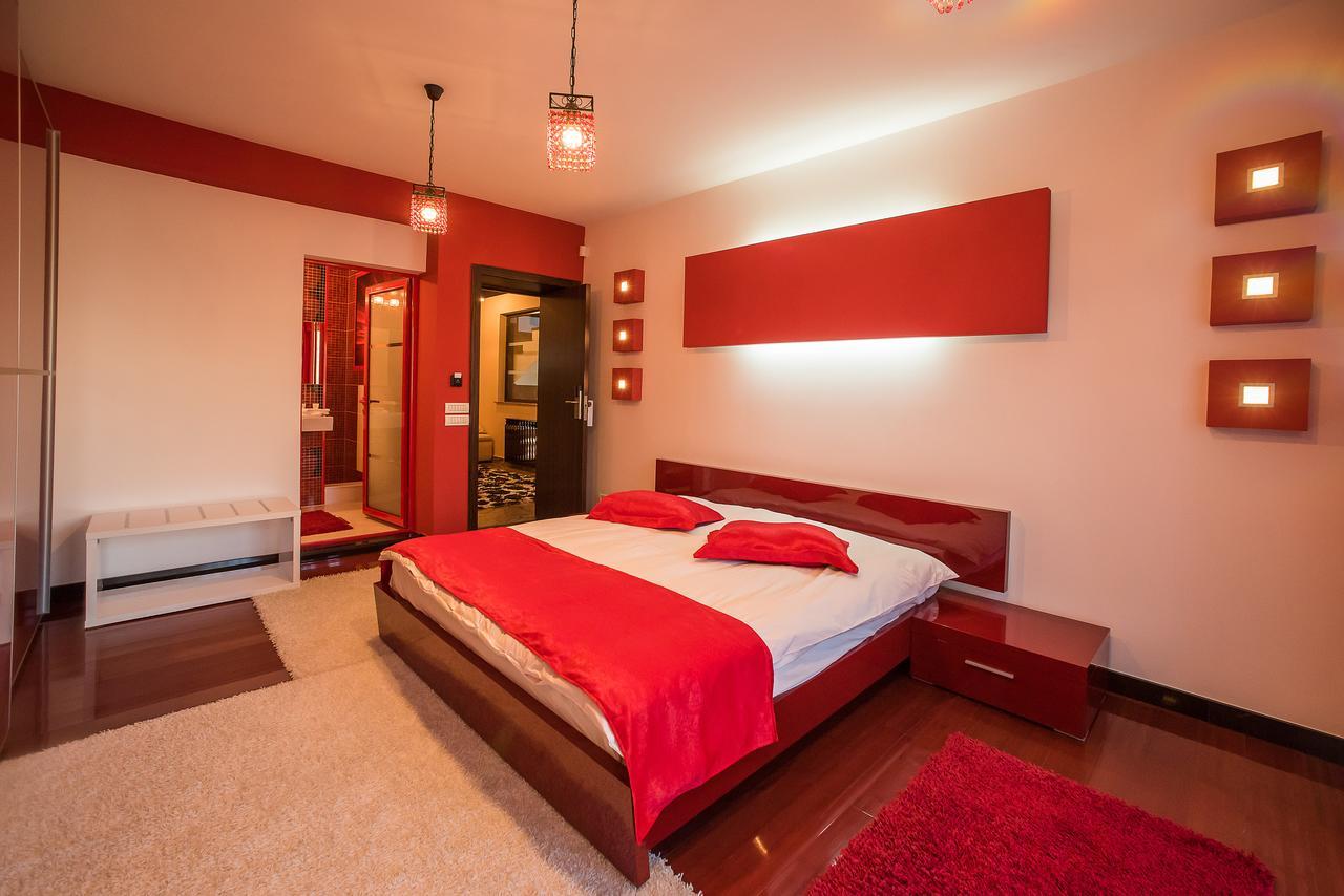 Simple Rooms Self Check In Bukarest Exteriör bild